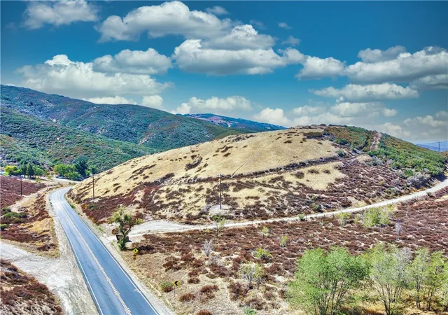 1st image of 1 Bouquet Canyon Rd, Palmdale, CA 91350 | MLS# SR25176360