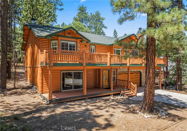 Photo 4 of Single family home for sale at 644 St Moritz Dr, Big Bear Lake, CA 92315 | MLS# IG25176431 | Listing updated on 2026-07-10