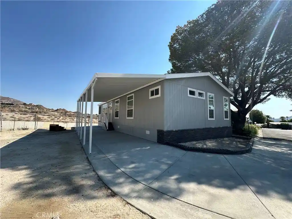 Photo 1 of Manufactured home for sale at 49305 State Hwy 74 #192, Palm Desert, CA 92260 | MLS# OC25178034 | Listing updated on 2026-08-01