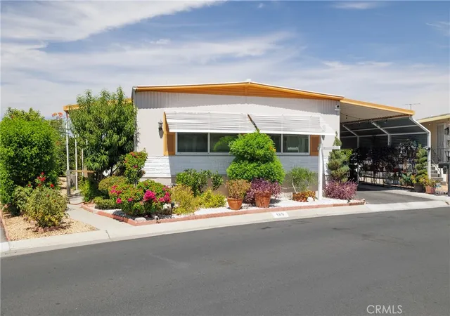 image of 3700 Buchanan St #180, Riverside, CA 92503 | MLS# IV25178090