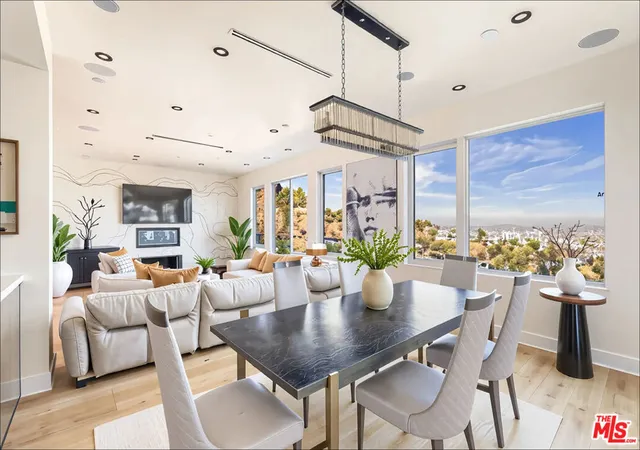 Photo 4 of Single family home for sale at 1610 Viewmont Dr, Los Angeles, CA 90069 | MLS# 25574427 | Listing updated on 2026-09-28