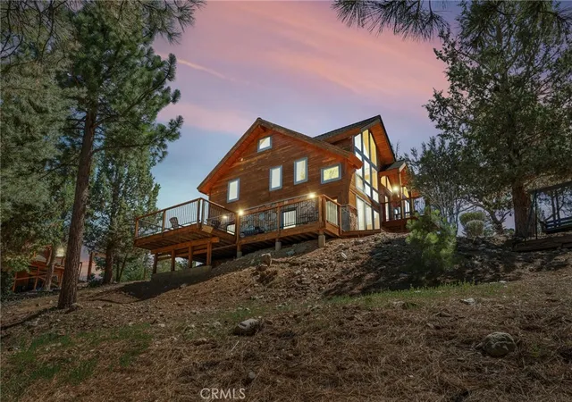3rd image of 298 Dixie Lee Ln, Sugarloaf, CA 92386 | MLS# IG25178570
