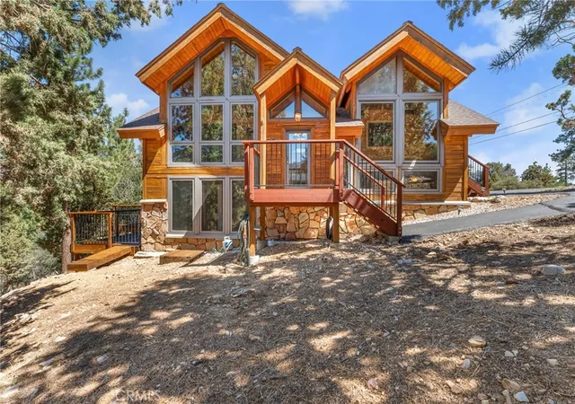 5th image of 298 Dixie Lee Ln, Sugarloaf, CA 92386 | MLS# IG25178570