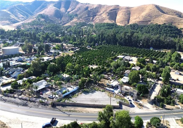 3rd image of 2456 Mill Creek Rd, Mentone, CA 92359 | MLS# IG25178064