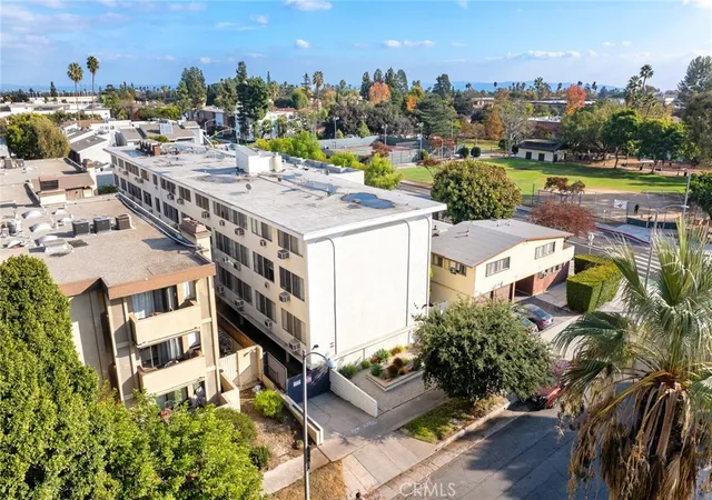 30th image of 160 S Michigan Ave, Pasadena, CA 91106 | MLS# AR25178432
