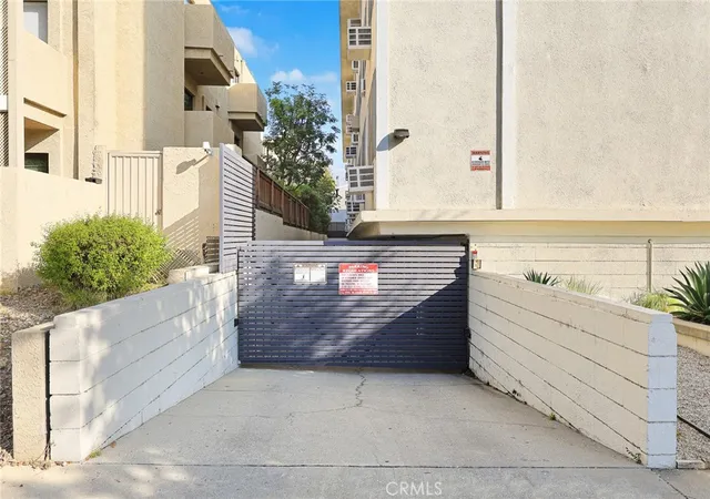 5th image of 160 S Michigan Ave, Pasadena, CA 91106 | MLS# AR25178432