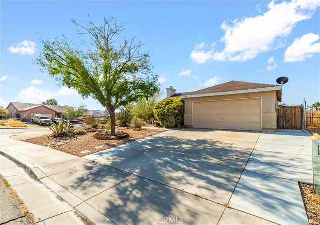 Homes for sale in Rosamond, CA | 1016 Armstrong Ave, Rosamond, CA 93560 | MLS# SR25180126