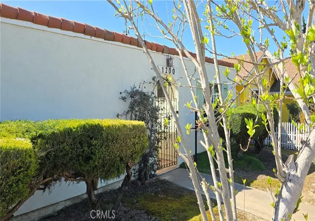 Photo 1 of Sale Pending at 1200 Peach Ave, Lompoc, CA 93436 | MLS# PI25180207 | Listing updated on 2026-05-19