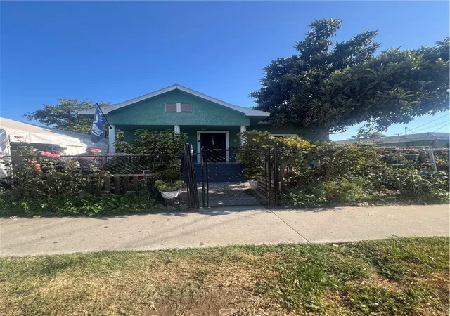 Homes for sale in Los Angeles, CA | 1734 E 63rd St, Los Angeles, CA 90001 | MLS# DW25179228
