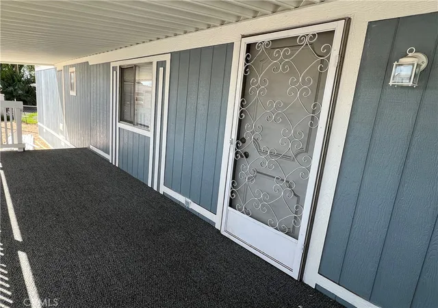 3rd image of 220 Elk St #118, Hemet, CA 92543 | MLS# SW25180403