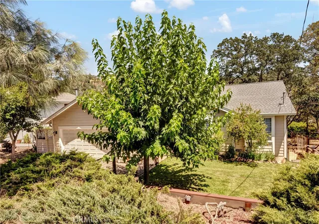 Homes for sale in Hidden Valley Lake, CA | 18278 North Shore Dr, Hidden Valley Lake, CA 95467 | MLS# LC25180875