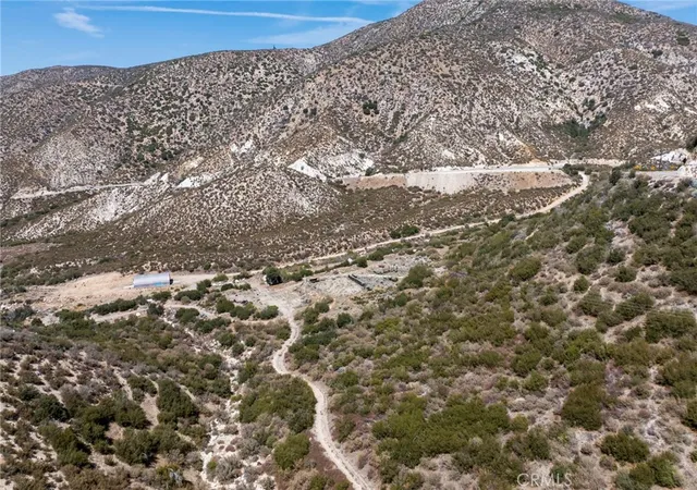 5th image of 2 Aliso Canyon Rd, Acton, CA 93510 | MLS# SR25179688