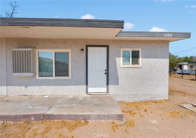 Homes for sale in Daggett, CA | 33454 Hampton Way, Daggett, CA 92327 | MLS# HD25181683