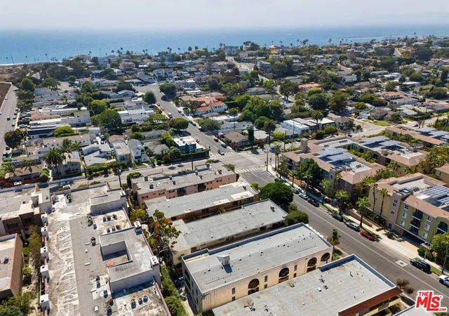 14th image of 8346 Manitoba St #11, Playa Del Rey, CA 90293 | MLS# 25575709