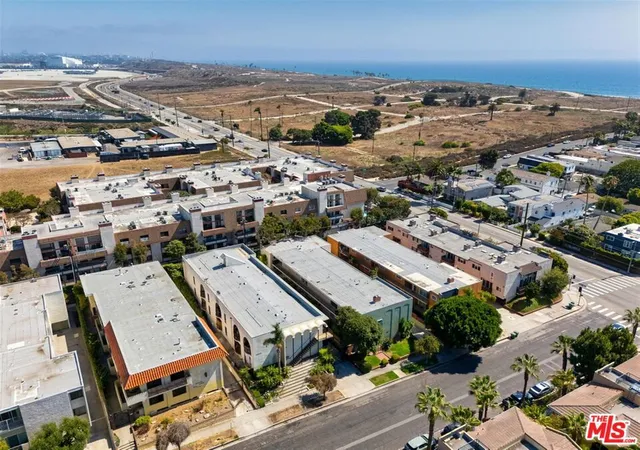 5th image of 8346 Manitoba St #11, Playa Del Rey, CA 90293 | MLS# 25575709