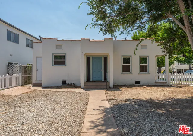 Homes for sale in Santa Monica, CA | 522 - 532 Idaho Ave, Santa Monica, CA 90403 | MLS# 25575611