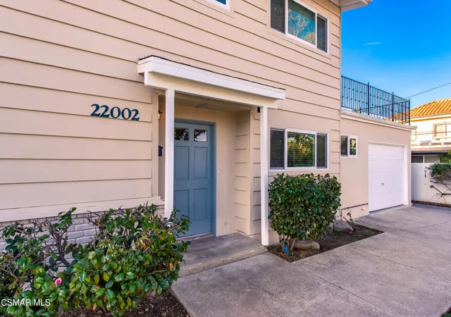 5th image of 22002 Ybarra Rd, Woodland Hills, CA 91364 | MLS# 225004121