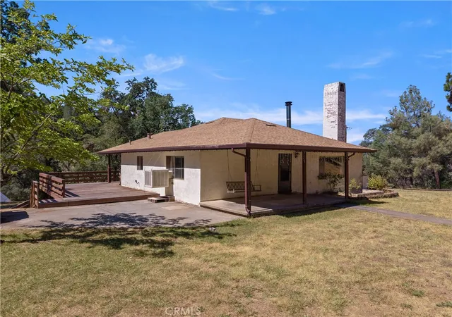 Photo 1 of Sale Pending at 8734 Sulphur Crk Rd, Middletown, CA 95461 | MLS# LC25136489 | Listing updated on 2026-10-02
