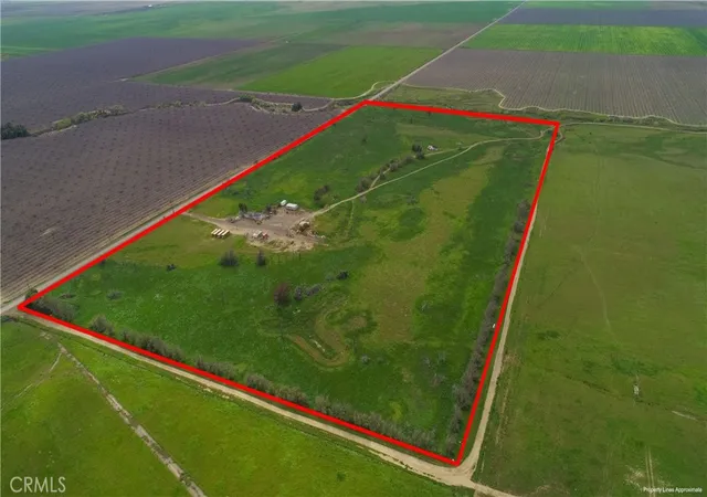 1st image of 41605 Sutter Ave, Coalinga, CA 93210 | MLS# FR25183598