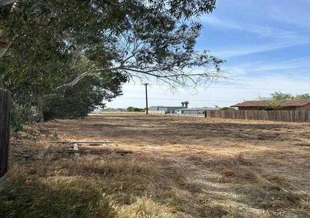 2nd image of 0 Fargo Ave, Hanford, CA 93230 | MLS# ML82018144