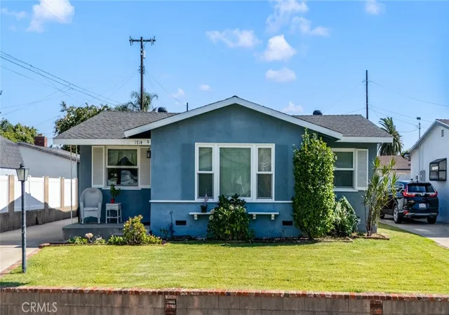 Photo 1 of Single family home for sale at 1714 E Linfield St, Glendora, CA 91740 | MLS# CV25180882 | Listing updated on 2025-11-05