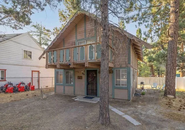 2nd image of 217 E Angeles Blvd, Big Bear City, CA 92314 | MLS# 219134007DA