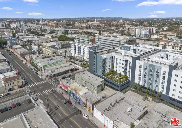 Photo 4 of Multi family home for sale at 225 W Adams Blvd, Los Angeles, CA 90007 | MLS# 25579401 | Listing updated on 2026-10-03