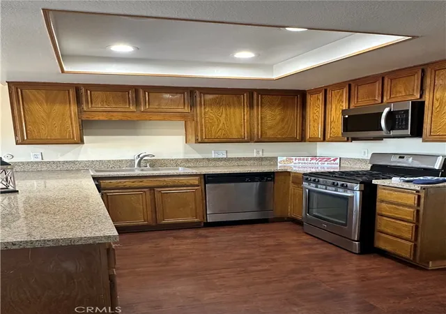 3rd image of 2516 N Tustin Ave, Santa Ana, CA 92705