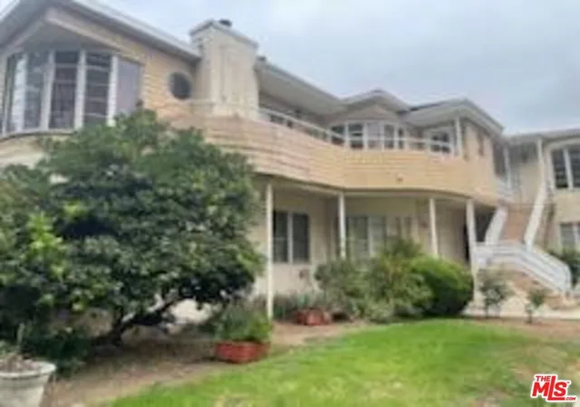 Photo 2 of Multi family home for sale at 3757 Los Feliz Blvd, Los Angeles, CA 90027 | MLS# 25575457 | Listing updated on 2026-10-07