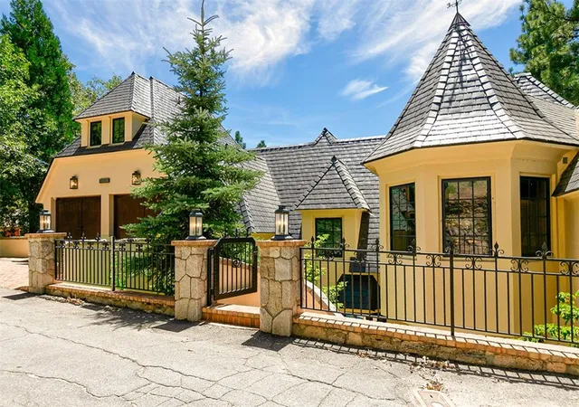Photo 1 of Mansion for sale at 28087 North Shore Rd, Lake Arrowhead, CA 92352 | MLS# IV25183799 | Listing updated on 2026-06-20
