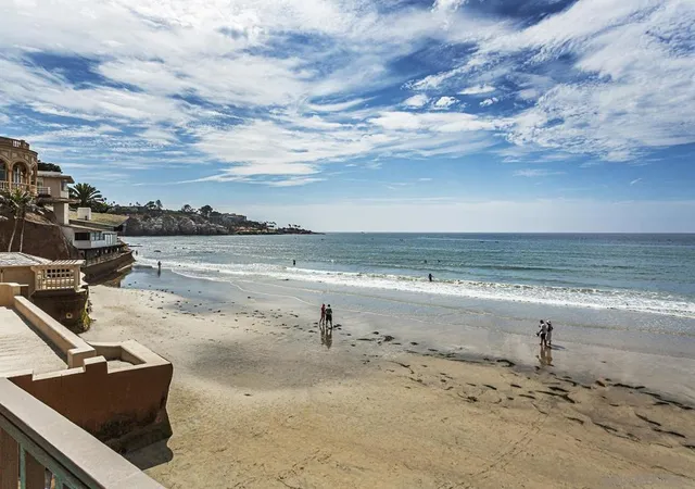 4th image of 1920 Spindrift Dr, La Jolla, CA 92037 | MLS# 250036694SD