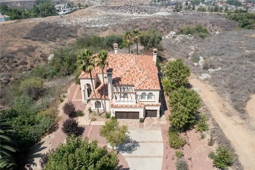 Photo 1 of Single family home for sale at 7007 Golden Vale Dr, Riverside, CA 92506 | MLS# CV25187595 | Listing updated on 2026-10-29