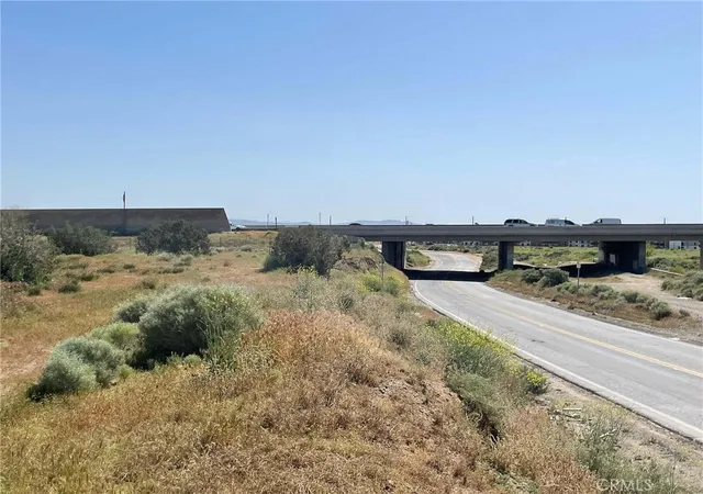 5th image of 0 Vac/Rayburn Rd/Vic Tierra Subi, Palmdale, CA 93550 | MLS# SR25188226