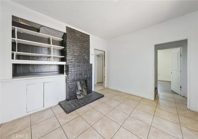 Photo 3 of Single family home for sale at 7812 Pearblossom, Littlerock, CA 93543 | MLS# CV25188291 | Listing updated on 2026-10-07