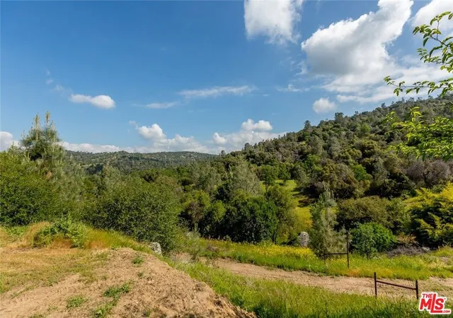 4th image of 4132 Usona Rd, Mariposa, CA 95338 | MLS# 25581127