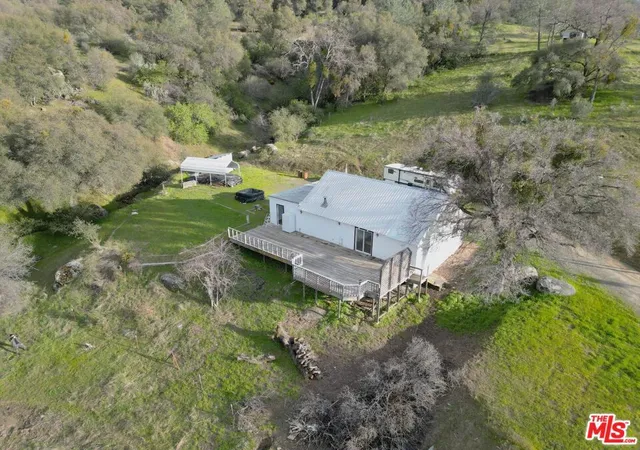 5th image of 4132 Usona Rd, Mariposa, CA 95338 | MLS# 25581127