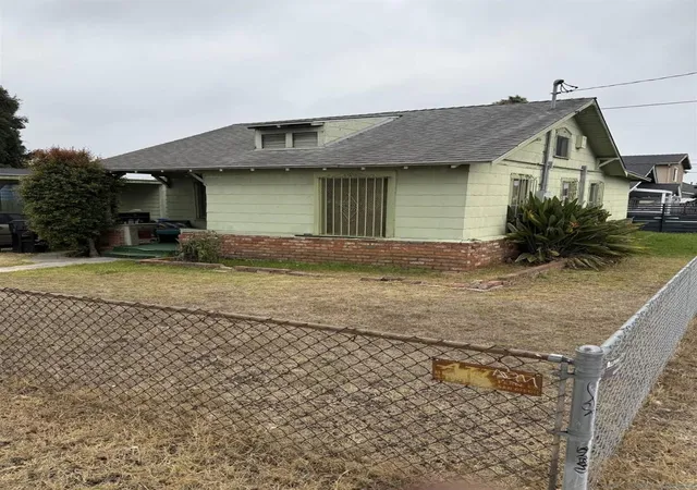 Photo 2 of Single family home for sale at 3203 Webster Ave, San Diego, CA 92113 | MLS# 250036817SD | Listing updated on 2026-09-04