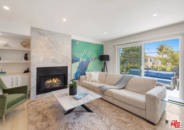 Homes for sale in Santa Monica, CA | 737 Pier Ave #1, Santa Monica, CA 90405 | MLS# 25568753