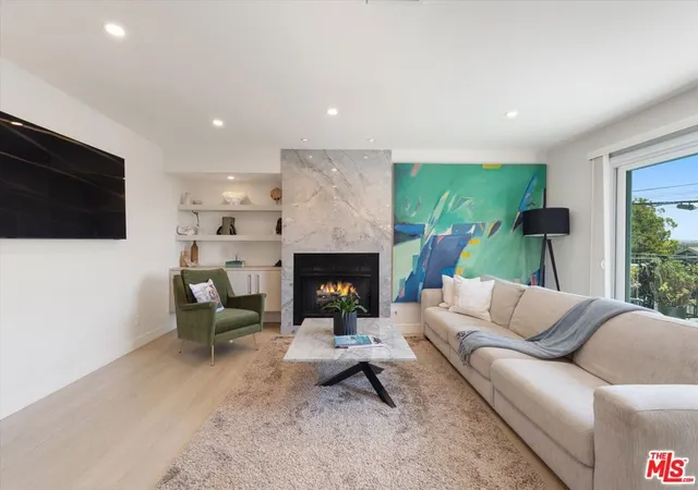 Homes for sale in Santa Monica, CA | 737 Pier Ave, Santa Monica, CA 90405