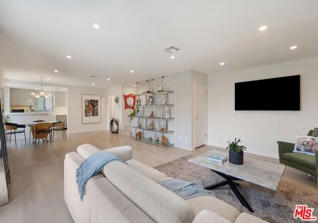 Homes for sale in Santa Monica, CA | 737 Pier Ave, Santa Monica, CA 90405
