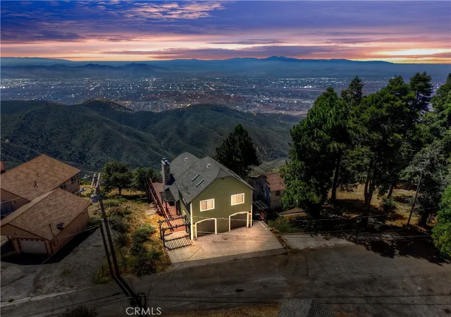 44th image of 22665 Valley View Dr, Crestline, CA 92325 | MLS# IG25189351