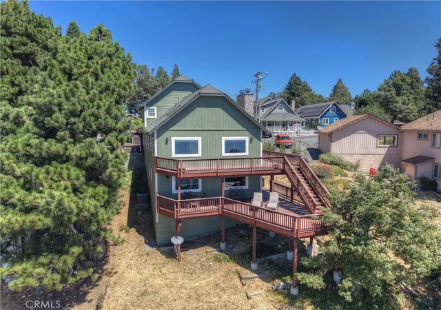 Photo 3 of Single family home for sale at 22665 Valley View Dr, Crestline, CA 92325 | MLS# IG25189351 | Listing updated on 2026-09-11