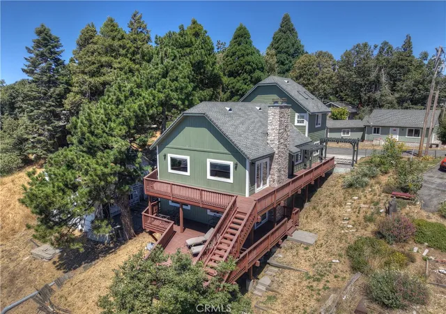 Photo 4 of Single family home for sale at 22665 Valley View Dr, Crestline, CA 92325 | MLS# IG25189351 | Listing updated on 2026-09-11