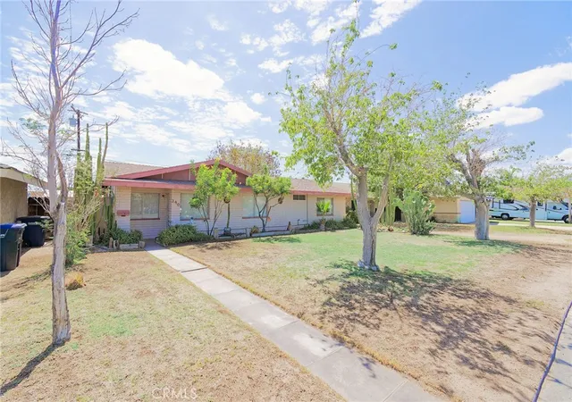 Homes for sale in Blythe, CA | 340 N Sola Ave, Blythe, CA 92225 | MLS# OC25189431