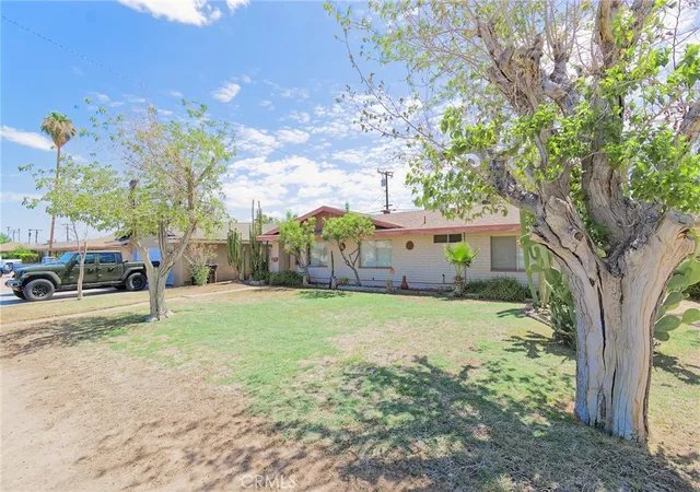 Homes for sale in Blythe, CA | 340 N Sola Ave, Blythe, CA 92225 | MLS# OC25189431