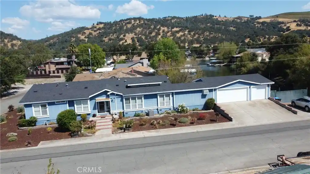 Manufactured home for sale at 13110 Everglade Blvd, Clearlake Oaks, CA 95423 | MLS# LC25190499