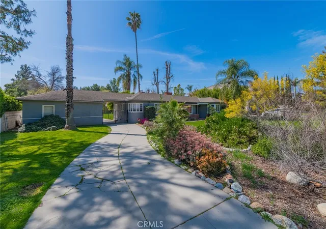 4th image of 212 W Las Flores Ave, Arcadia, CA 91007 | MLS# AR25190560