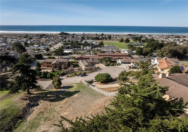 Homes for sale in Morro Bay, CA | 670 Sequoia Ct, Morro Bay, CA 93442 | MLS# SC25192365