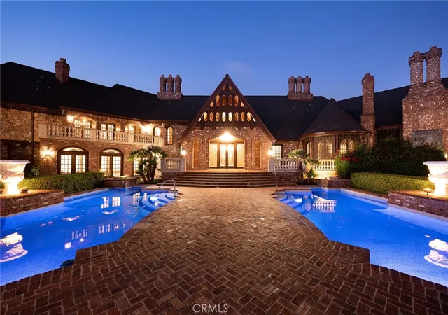 Photo 2 of Mansion for sale at 22442 Via Pajaro, Trabuco Canyon, CA 92679 | MLS# OC25193190 | Listing updated on 2026-04-19