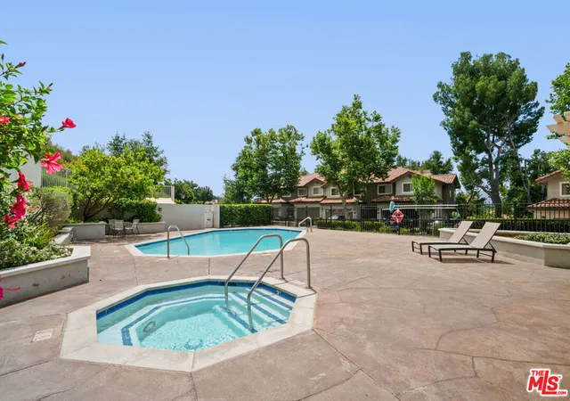 Homes for sale in Westlake Village, CA | 3091 E Hillcrest Dr, Westlake Village, CA 91362 | MLS# 25584083